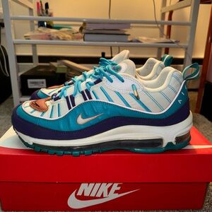 Nike Air Max 98 Hornets
